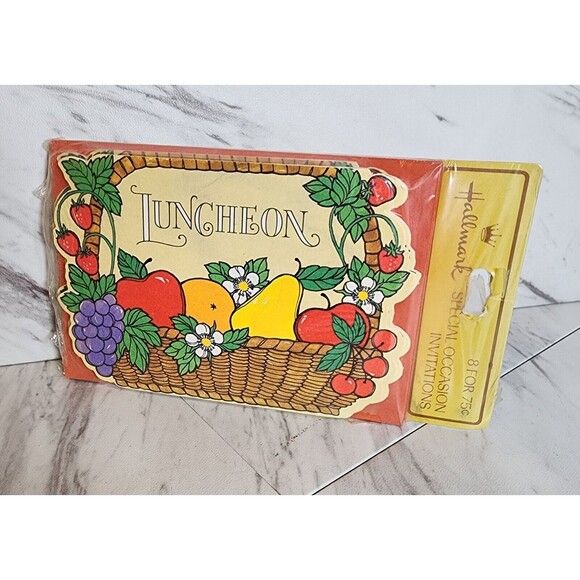 VTG 1970s 8pk HALLMARK Luncheon Party INVITATIONS Fruit Basket NOS Lunch Invite - Picture 1 of 3